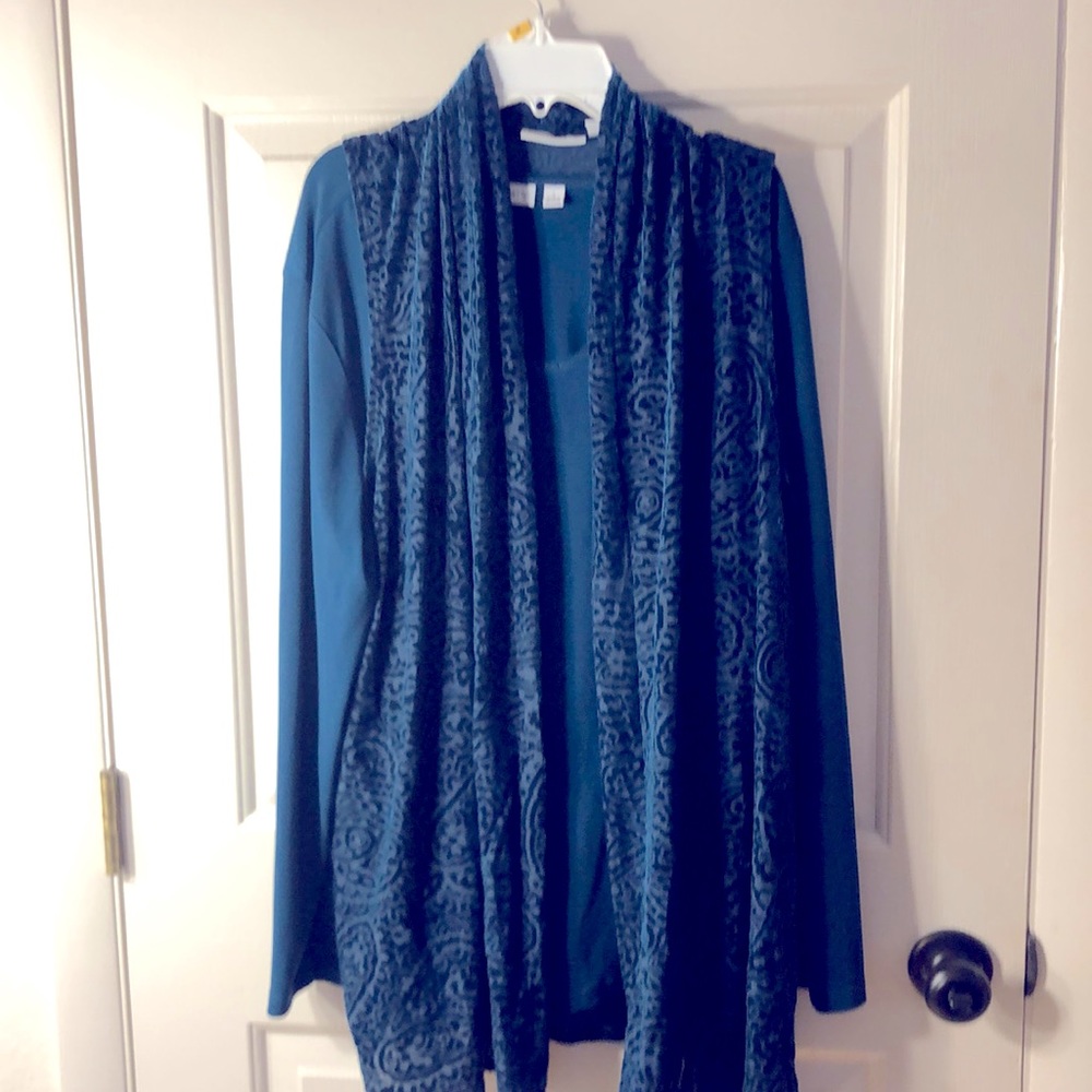 Susan Graver scarf and top set